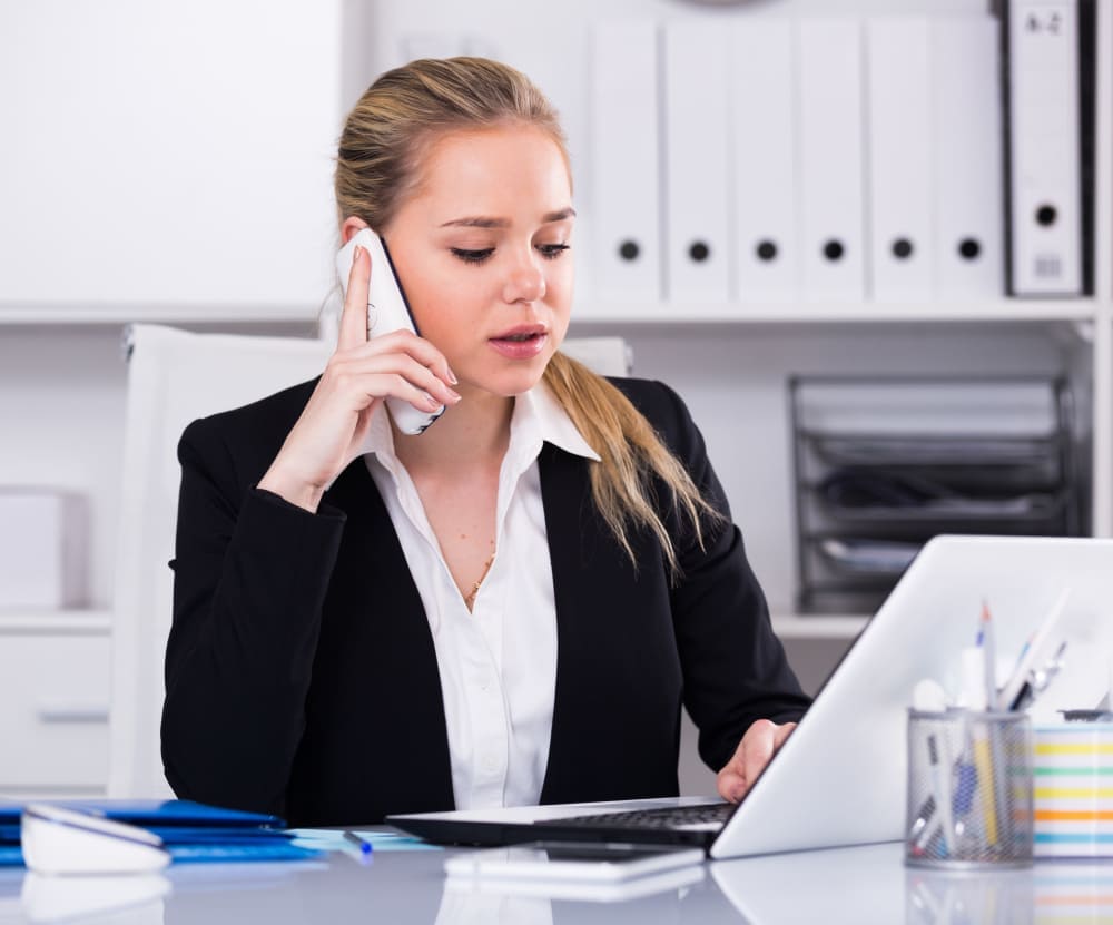 Avocat en audiotel justice en france des avocats en ligne à votre écoute